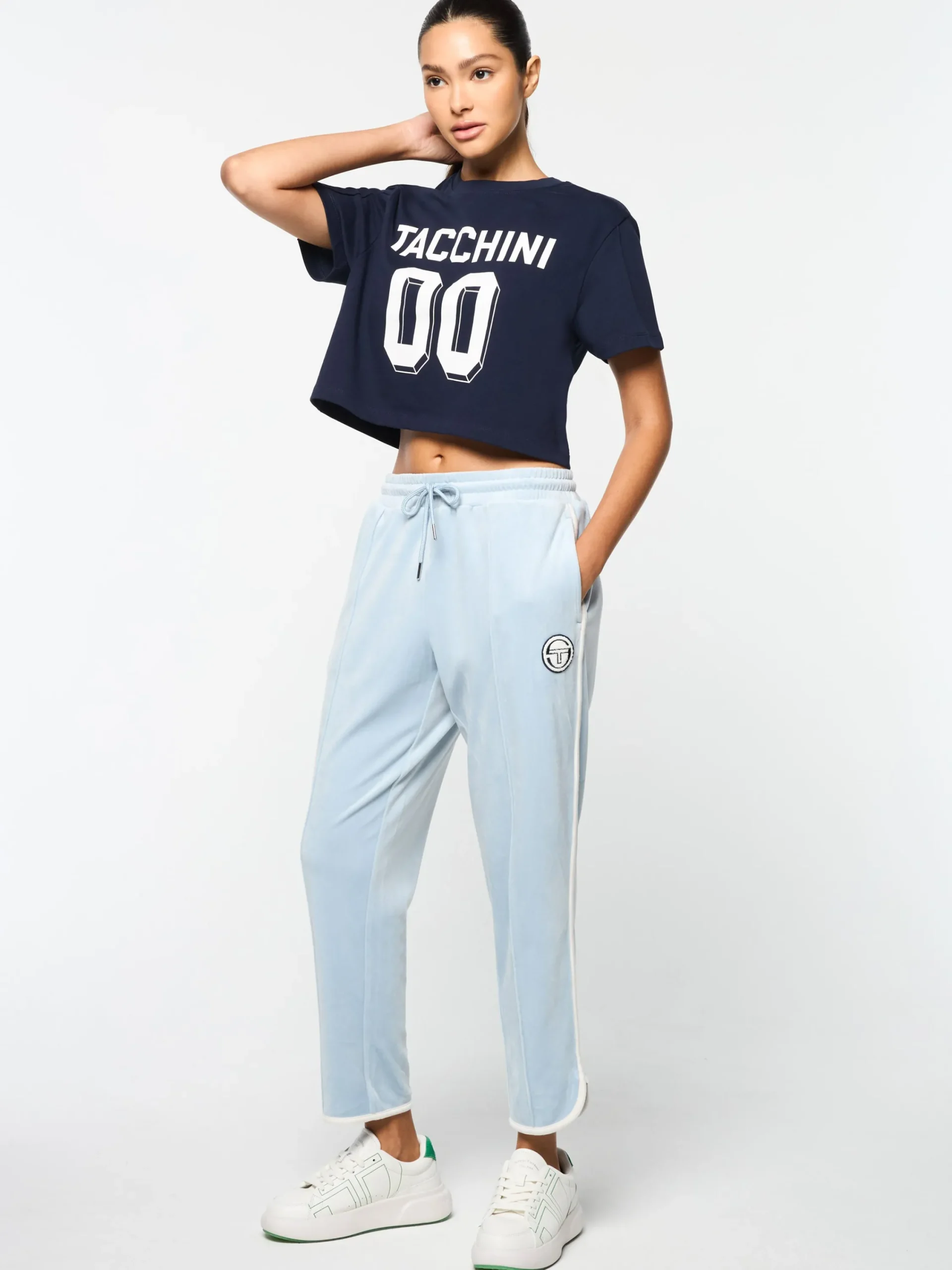 Cheap Amore Crop T-Shirt- Women Tops And Sports Bras