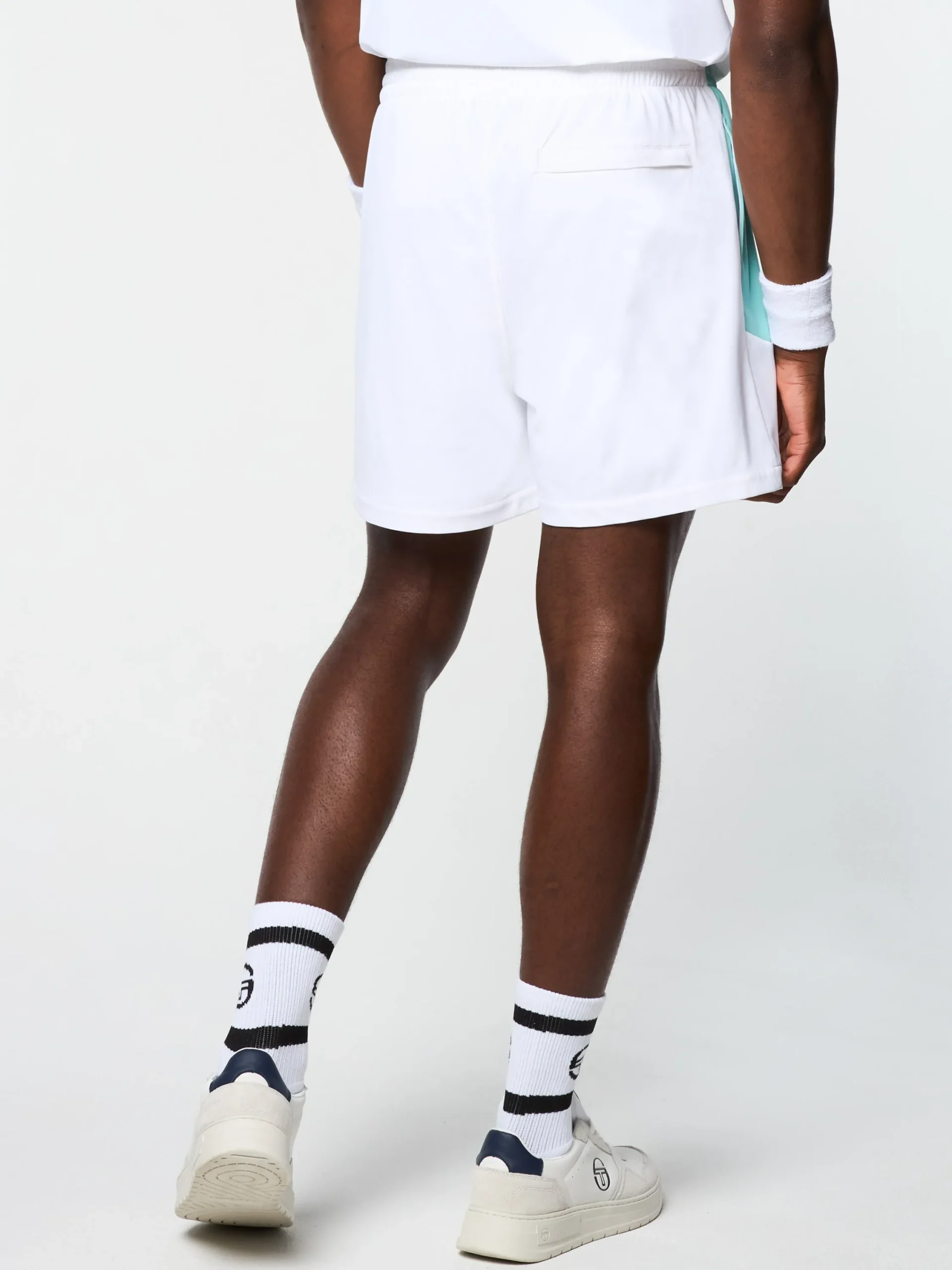 Discount Angolo Short- For The Court|Shorts And Swim