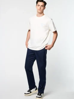 Best Suveniri T-Shirt- T-Shirts
